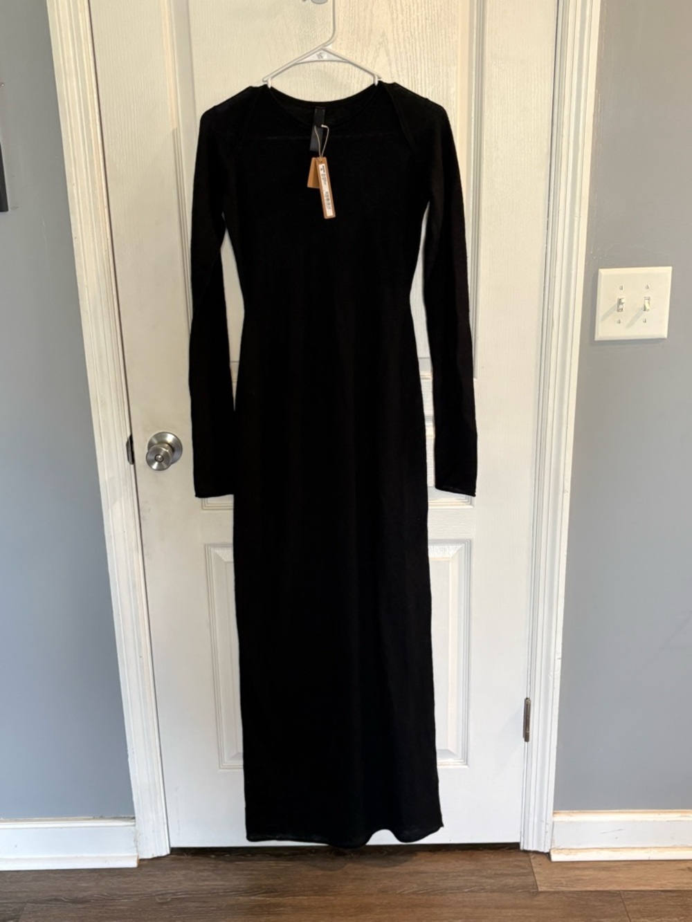 Skims Kim Kardashian Women’s Sheer Cashmere Long Sleeve Maxi Dress S